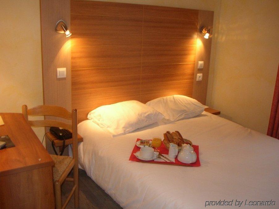 Brit Hotel Macon Centre Gare Ruang foto
